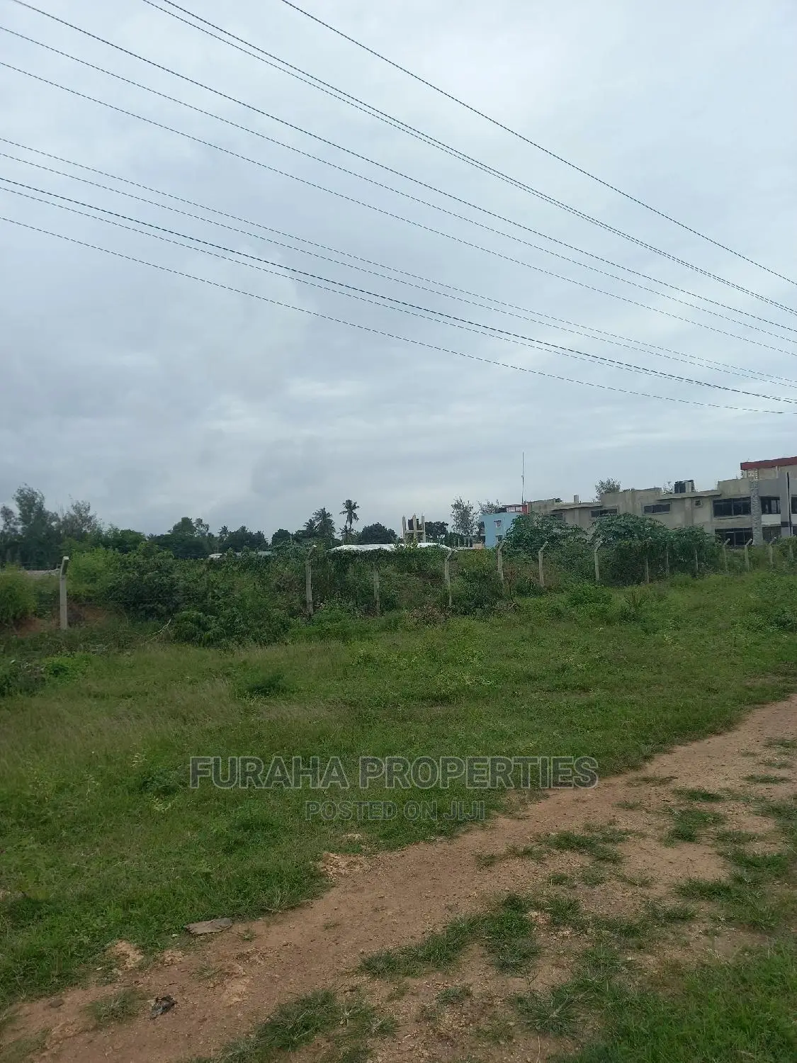 1 Acre Commercial Land Available for Purchase in Ukunda, UK in Ukunda