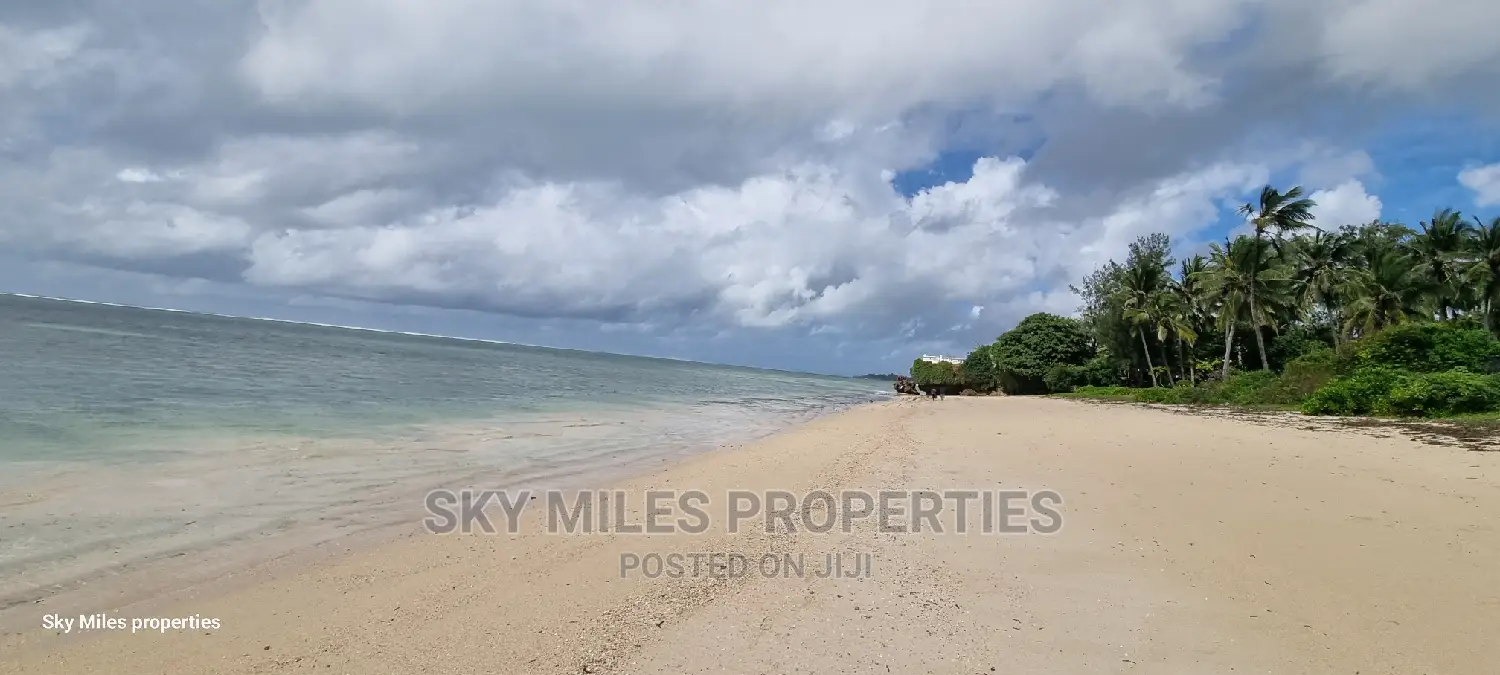 2.6-Acre Beachfront Property in Kikambala for Sale - Your Tropical Paradise is Here! in Kikambala