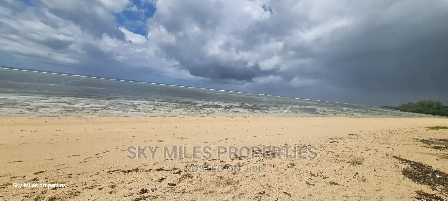 Kuruwitu: 3.5 Acre Beach Property on the Market in Vipingo