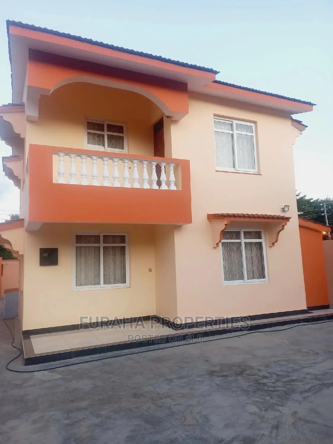3bdrm Maisonette in Bombolulu for sale in Bombolulu