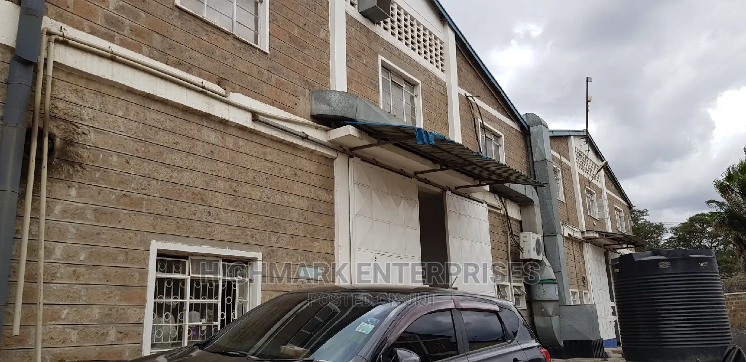 Warehouse Lease Opportunity - Ideal for Business Expansion in City Cabanas