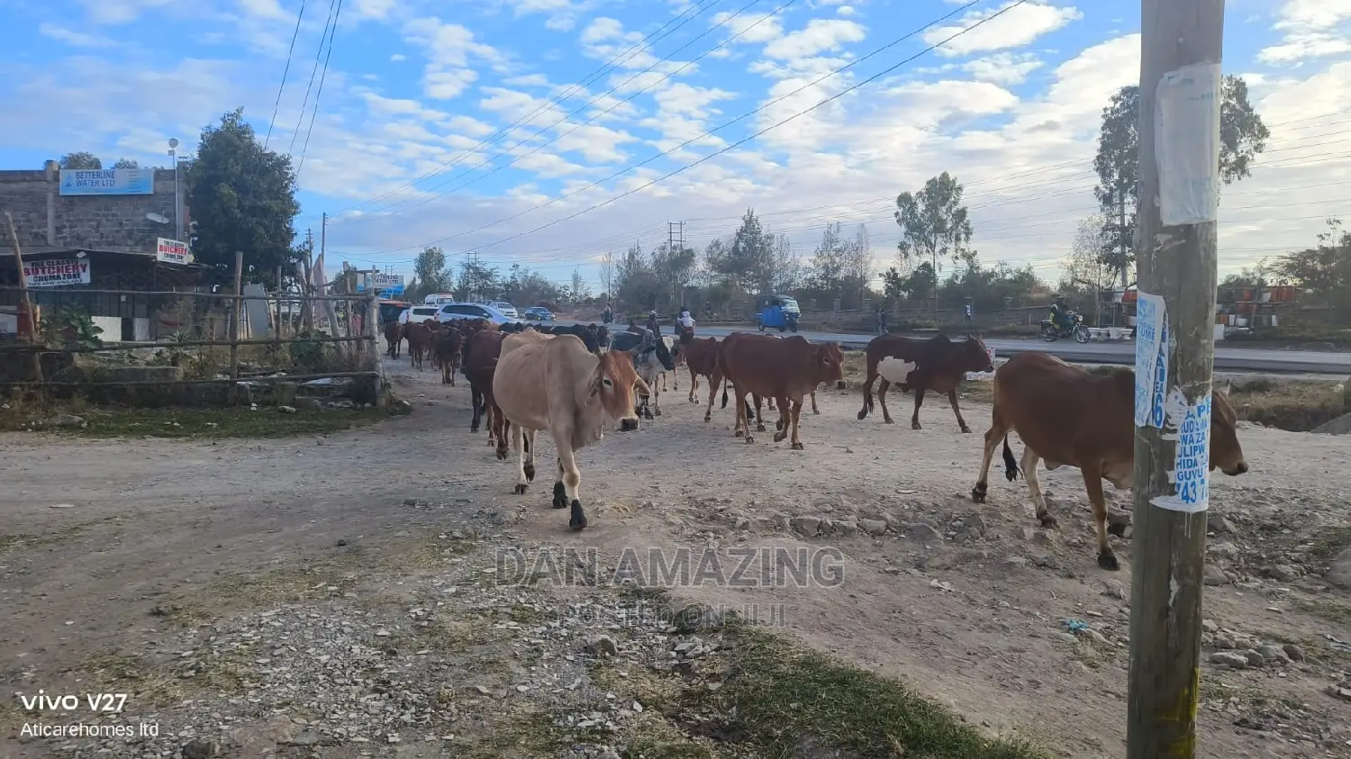 Kitengela 3/4 Acre Land - Ideal for Residential or Commercial Development! in Kitengela
