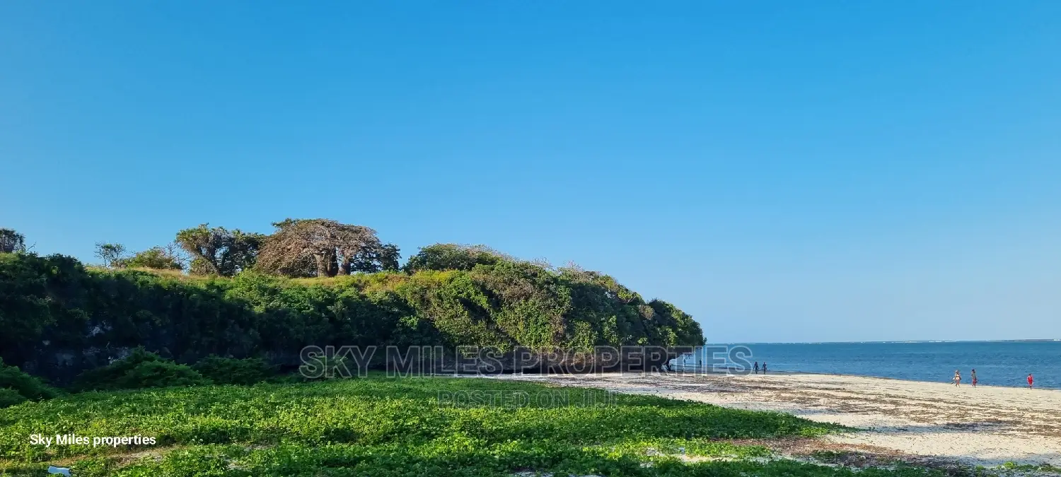Serena's 20.5 Acre Beach Plot for Go Kart Enthusiasts - For Sale in Shanzu