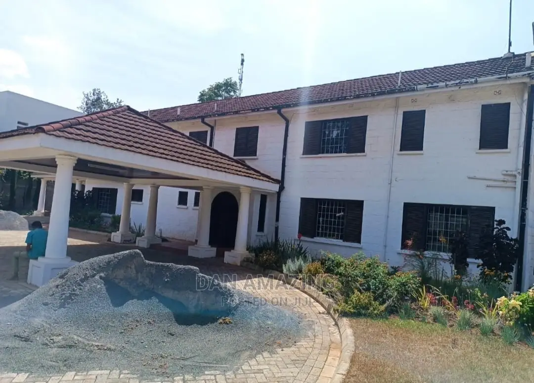 Luxury 5-Bedroom Property in Muthaiga for Sale Now in Muthaiga