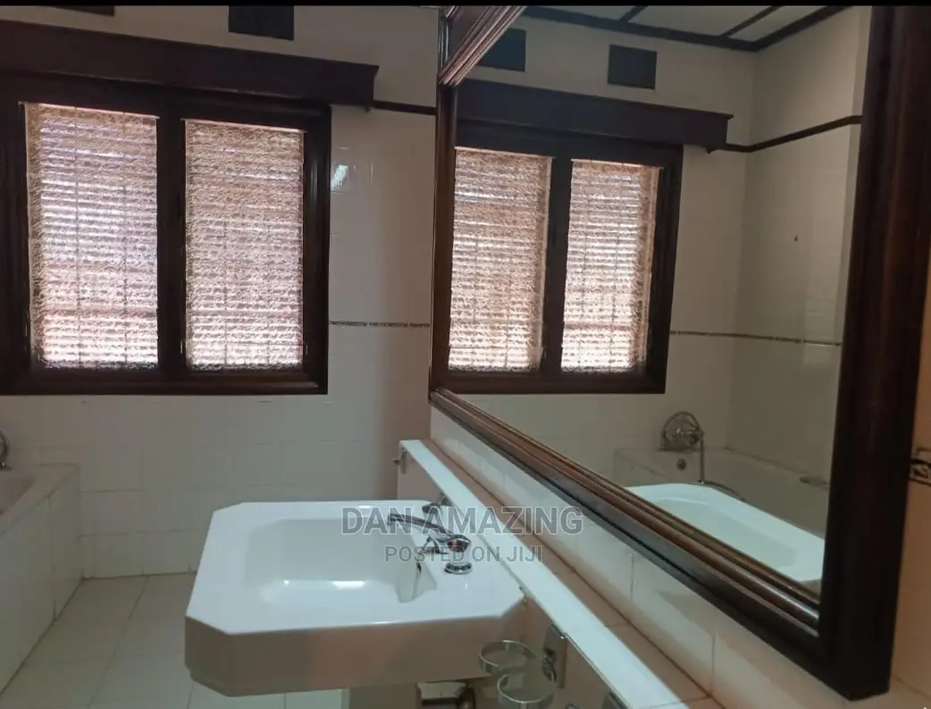 Luxury 5-Bedroom Property in Muthaiga for Sale Now in Muthaiga
