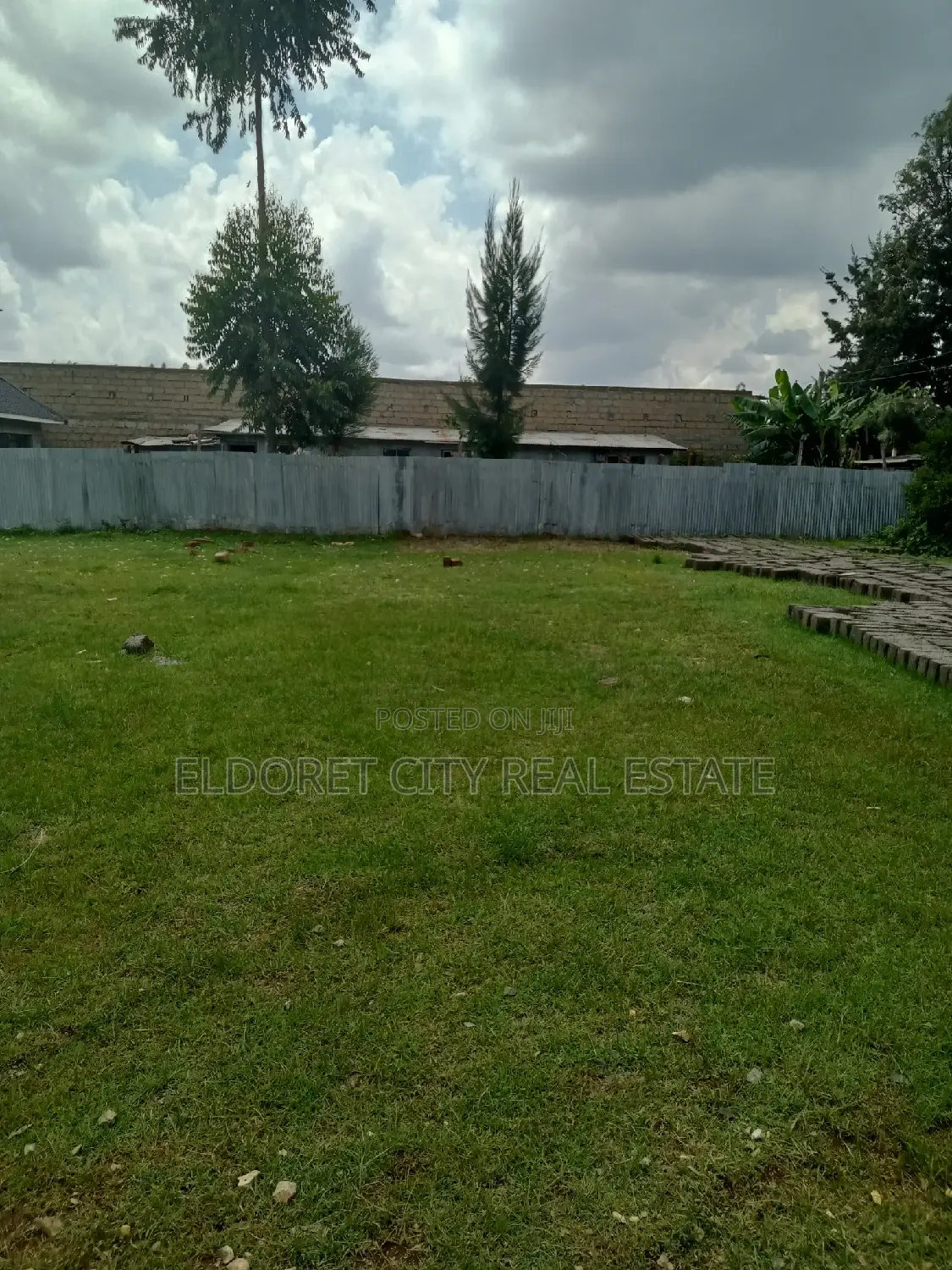 Affordable 1/8 Plots in Langas Near Tarmac: Less Than 200m Distance in Eldoret CBD