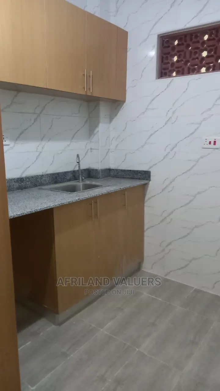 Luxury 2-Bedroom Apartment in Kileleshwa: Up for Grabs in Kileleshwa