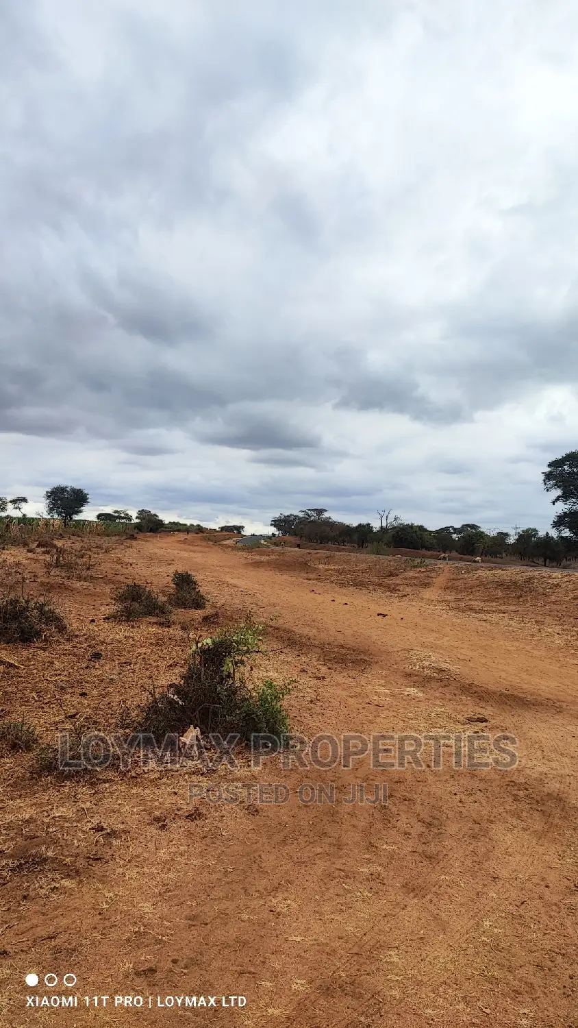 42 Acres for Sale in Kajiado Mashuru in Eselenkei