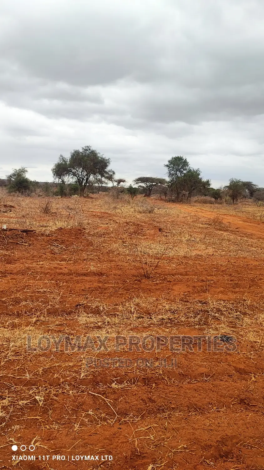 42 Acres for Sale in Kajiado Mashuru in Eselenkei