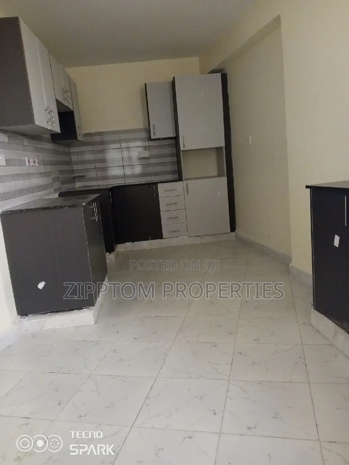 4bdrm Apartment in Nairobi West for rent in Nairobi West