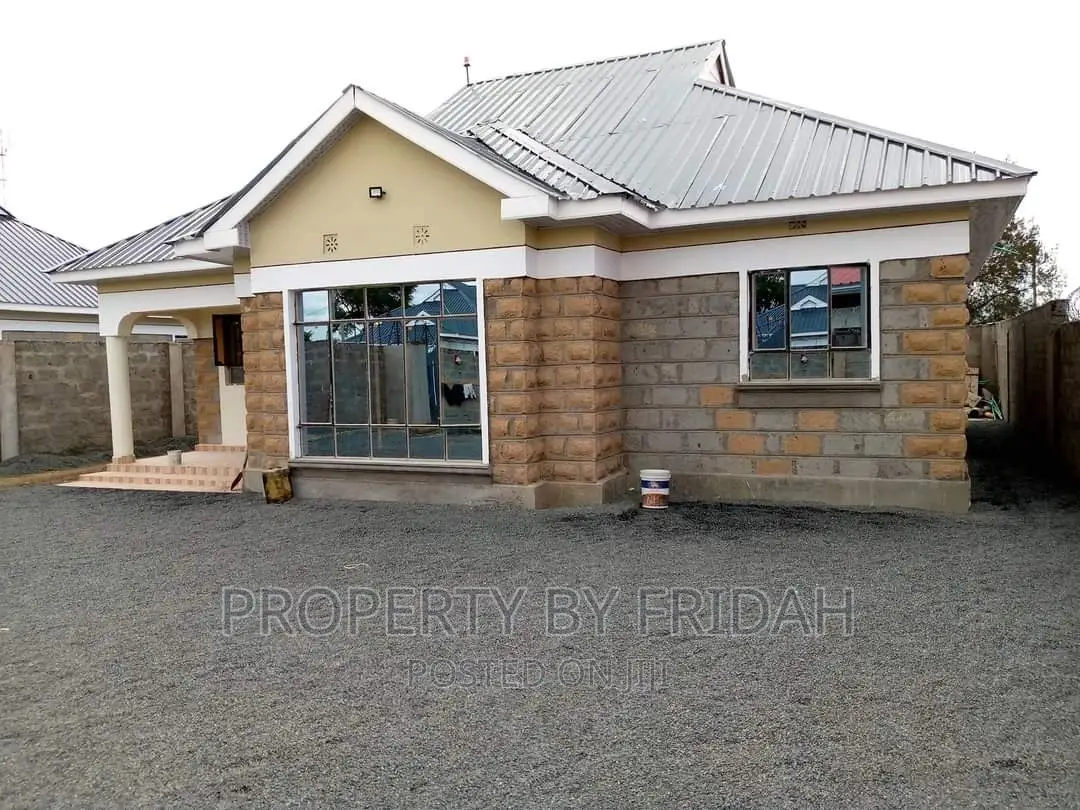 Spacious 3-Bedroom Bungalow in Kitengela for Sale in Kitengela