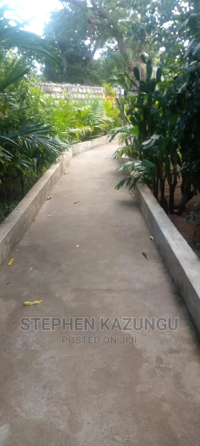 Furnished 2bdrm Bungalow in White House Villa for rent in Malindi