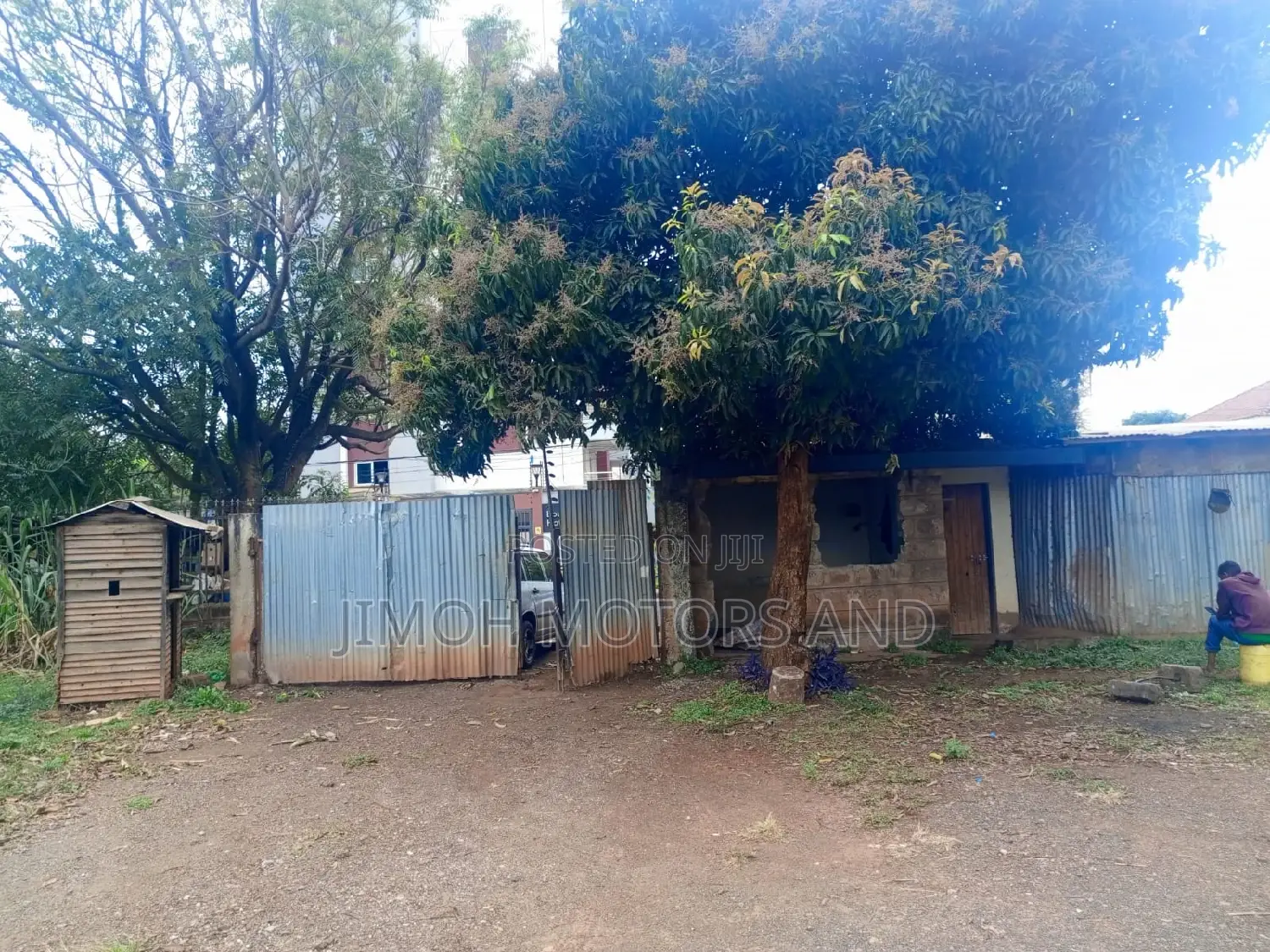 Buy Land in Westlands: Spacious Plot in General Mathenge, Nairobi in Westlands