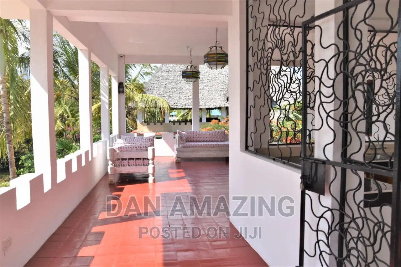 6-Bedroom Watamu Villa - Exclusive Sale Offer in Watamu