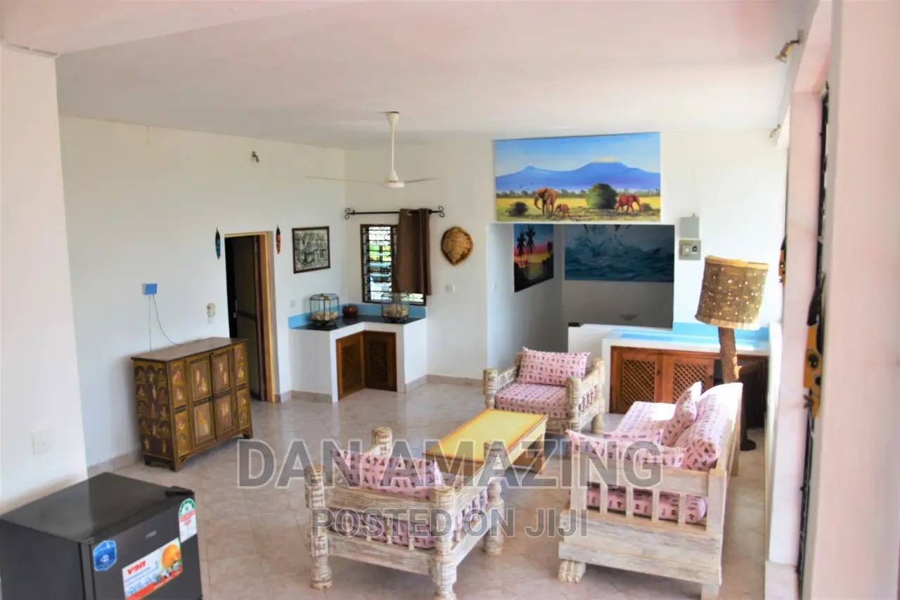 6-Bedroom Watamu Villa - Exclusive Sale Offer in Watamu