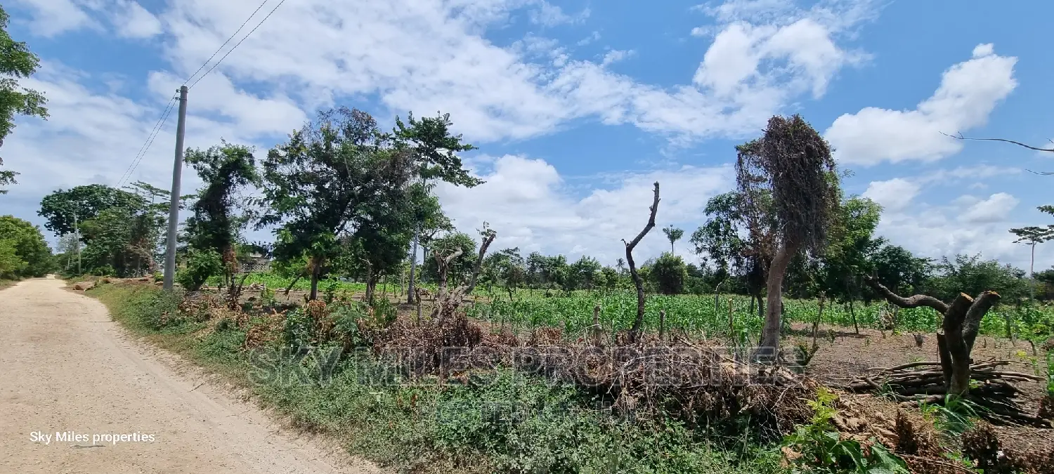 Discover 8-Acres in Mtwapa: Ideal for Your Dream Development! in Mtwapa