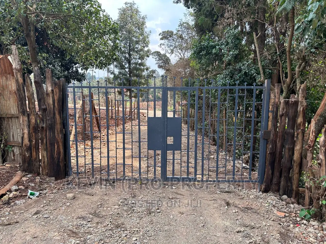 Prime Commercial Land for Sale in Muthiga, Kinoo: Seize the Opportunity! in Kikuyu