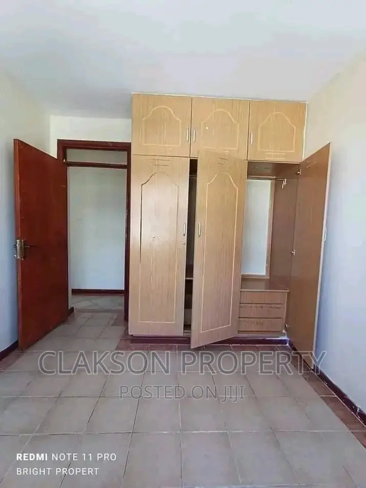 Naivasha Road, Dagoretti: 3-Bedroom Apartment for Long-Term Rent in Dagoretti