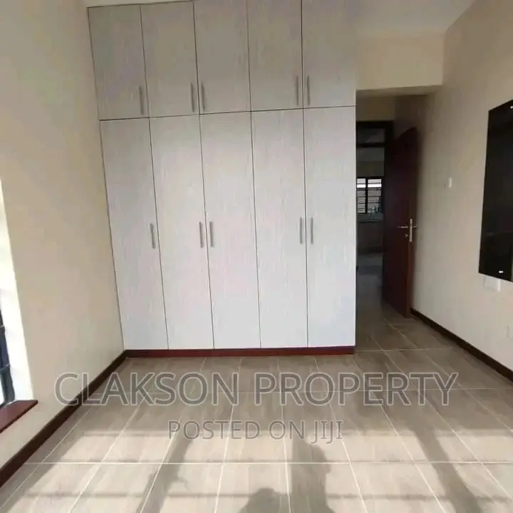 Ngong Road, Kilimani - Modern 2-Bedroom Apartment Available for Lease in Kilimani