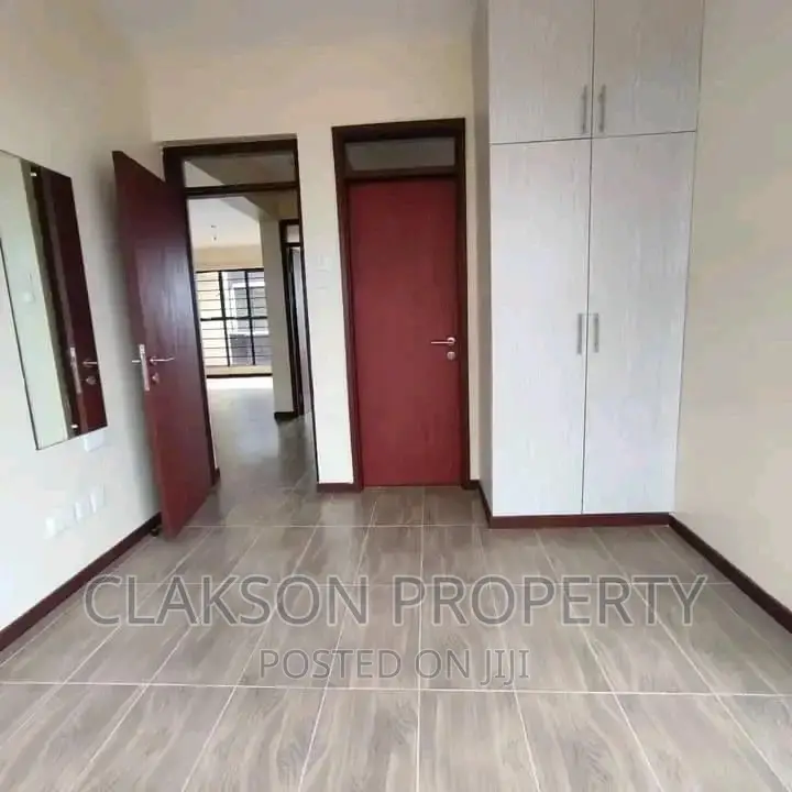 Ngong Road, Kilimani - Modern 2-Bedroom Apartment Available for Lease in Kilimani