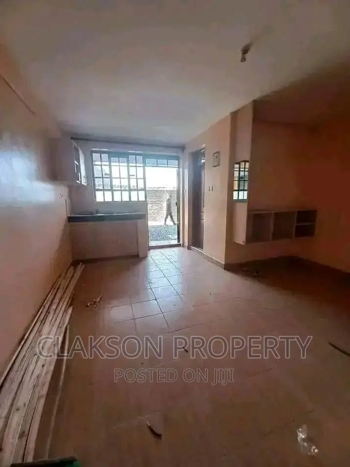 Spacious 1-Bedroom Bedsitter for Rent in Kikuyu Road, Dagoretti in Dagoretti