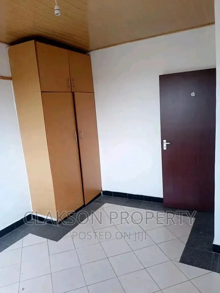 Spacious 2BDRM Apartment for Rent in Ngongroad Rescosco, Kilimani in Kilimani