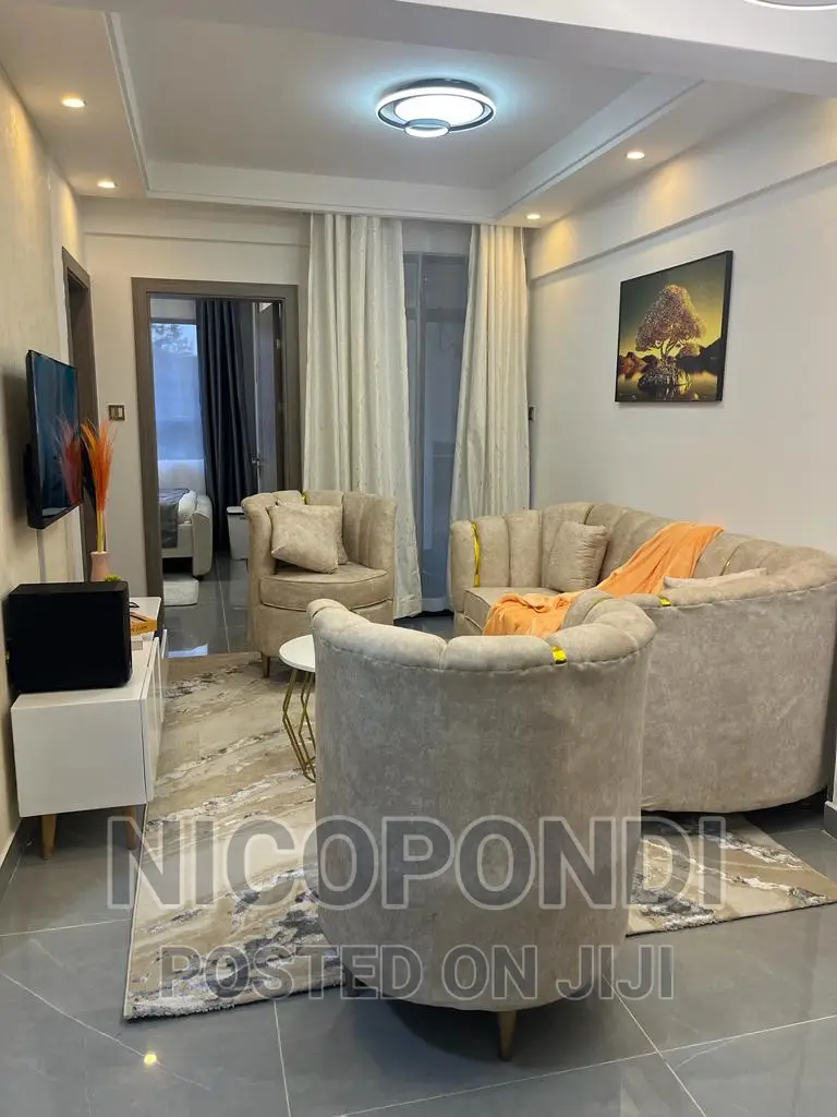Elegant 1-Bedroom Furnished Apartment in Valley Arcade - For Rent in Valley Arcade