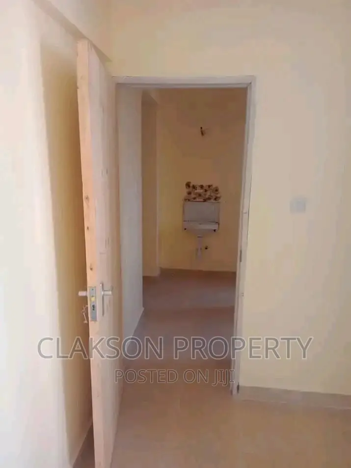 Cozy 1-Bedroom Bedsitter in Kilimani: Ngongroad, Nairobi - For Rent in Kilimani