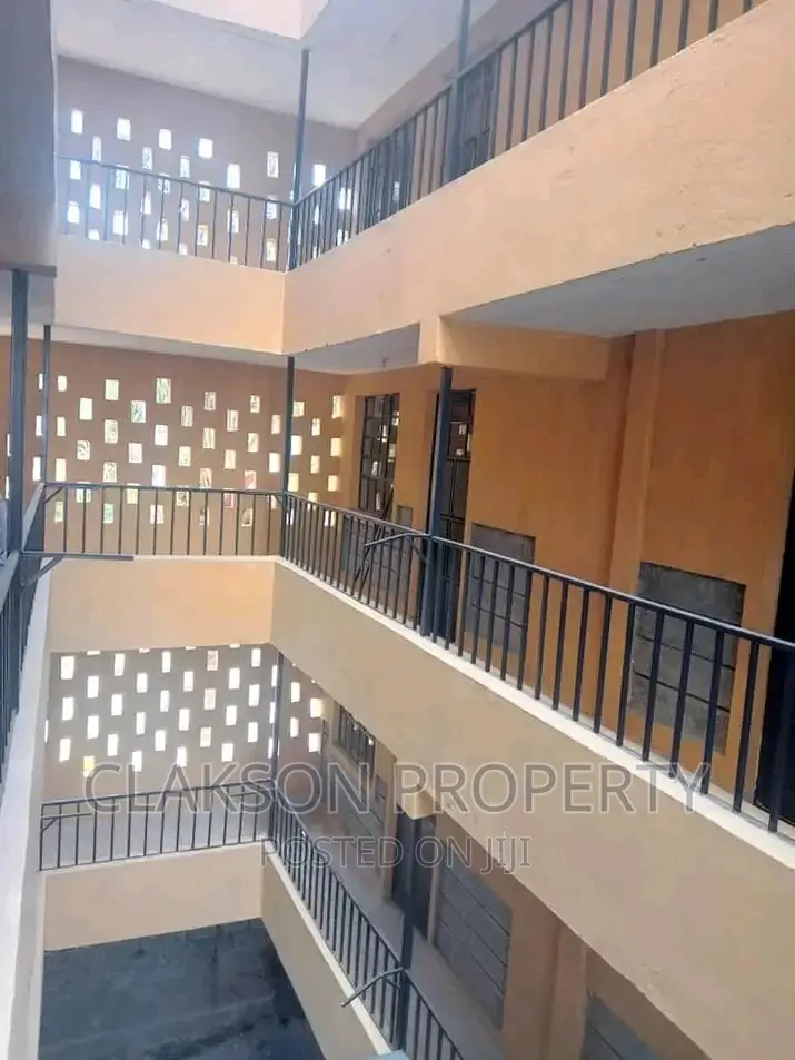 Cozy 1-Bedroom Bedsitter in Kilimani: Ngongroad, Nairobi - For Rent in Kilimani