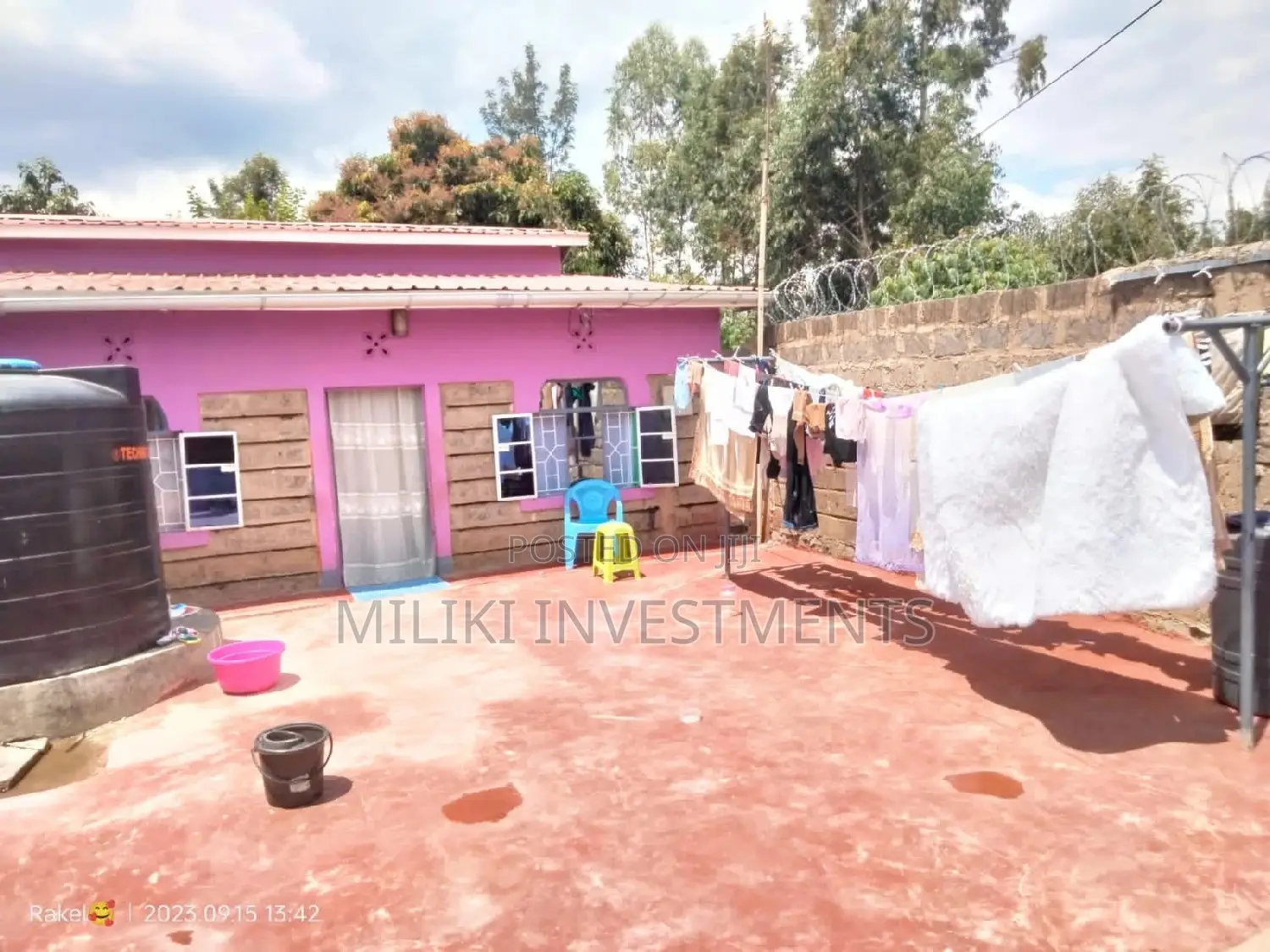 Zabka's Charming 3-Bedroom Bungalow - For Sale in Kimorori/Wempa! in Kimorori/Wempa