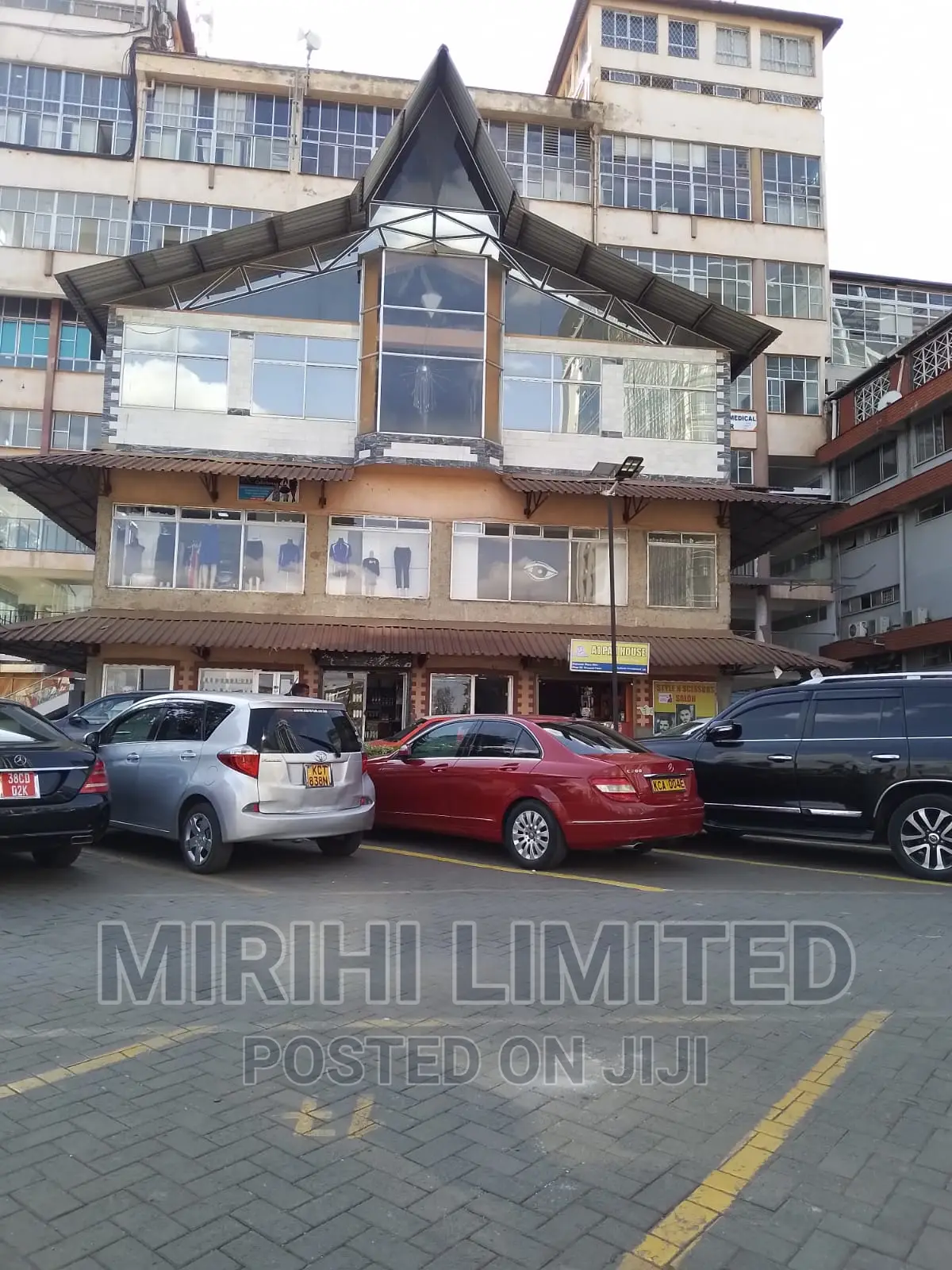 Spacious Offices/Shops Available for Rent - Expand Your Business in Parklands/Highridge