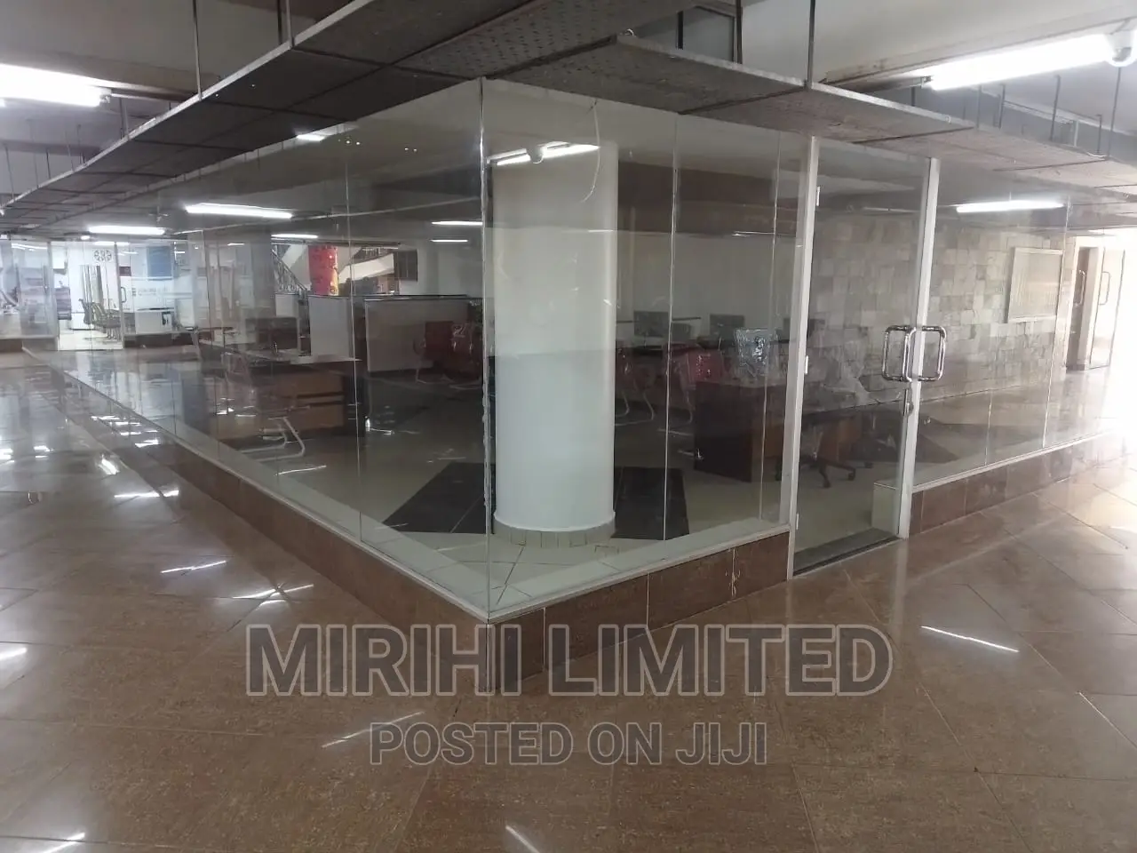 Spacious Offices/Shops Available for Rent - Expand Your Business in Parklands/Highridge