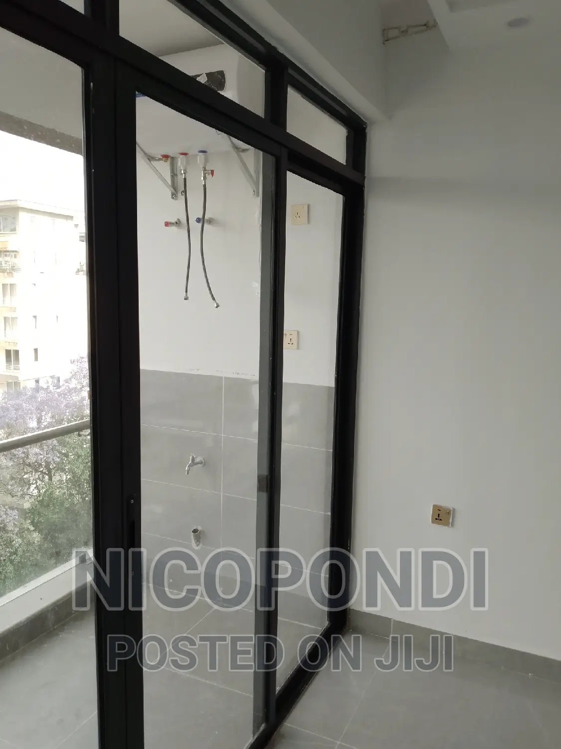 Lavington's Valley Heights: Sleek 1-Bedroom Apartment for Rent in Valley Arcade