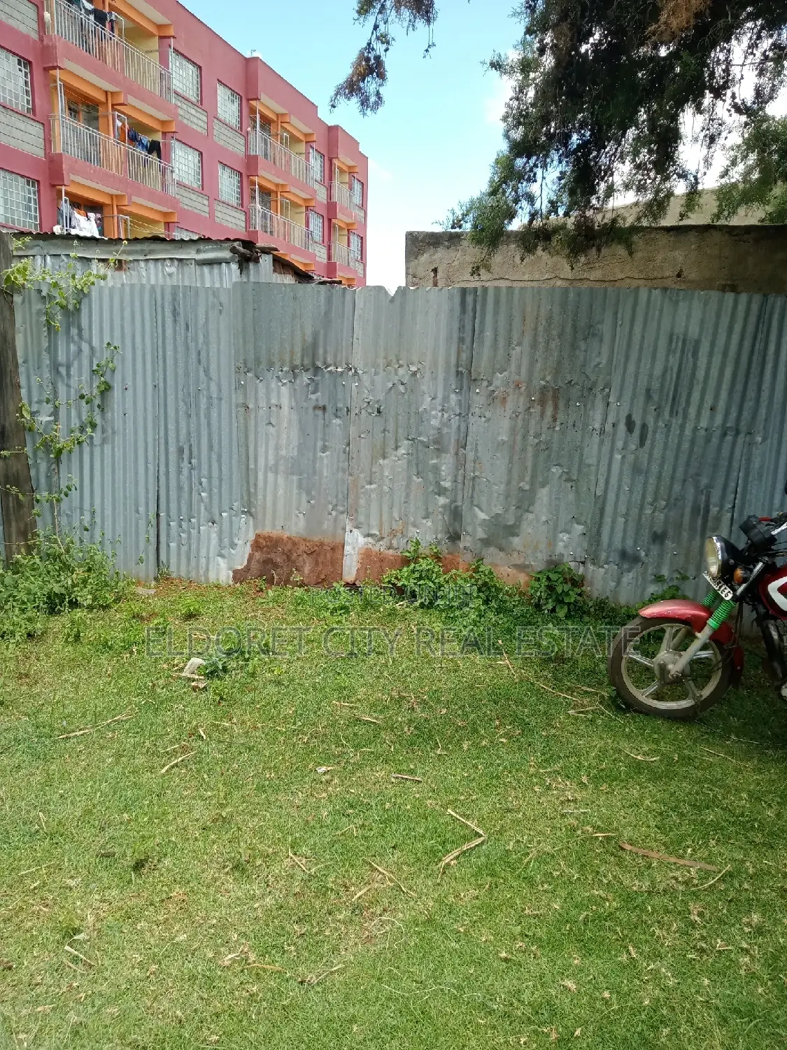 Rent 1/4 Plot in Prime Kimumu Location with Title Deeds in Eldoret CBD