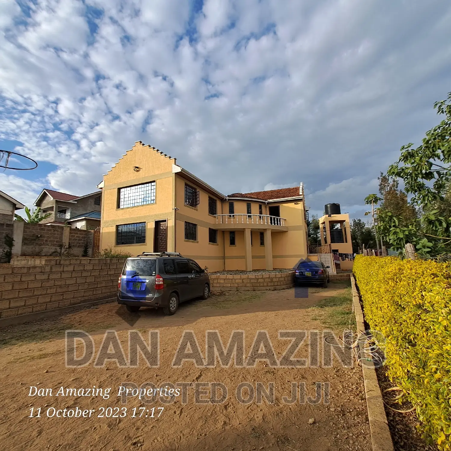 5-Bedroom Maisonette in Rimpa's Prestigious Neighborhood - For Sale in Rimpa