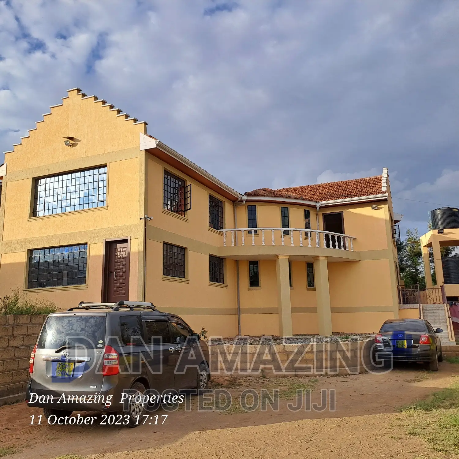 5-Bedroom Maisonette in Rimpa's Prestigious Neighborhood - For Sale in Rimpa