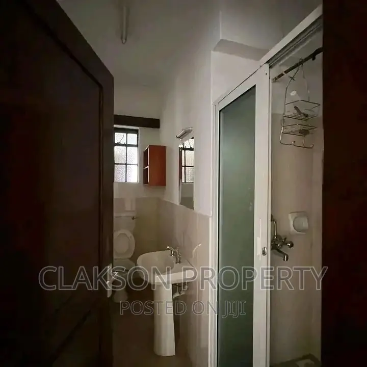Modern 3-Bedroom Flat in Kileleshwa Available for Lease in Kileleshwa