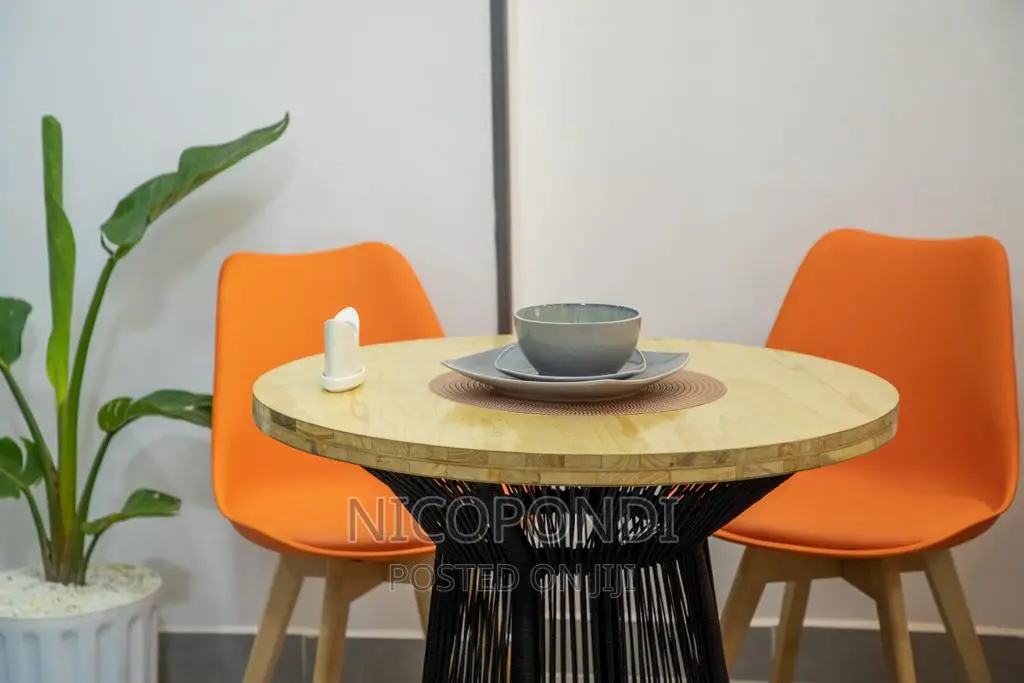 Spacious Furnished 1BDRM Flat Available in Valley Arcade in Valley Arcade