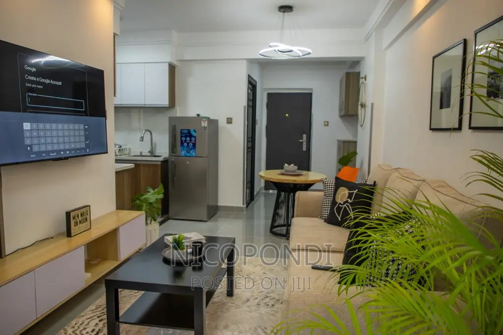 Spacious Furnished 1BDRM Flat Available in Valley Arcade in Valley Arcade