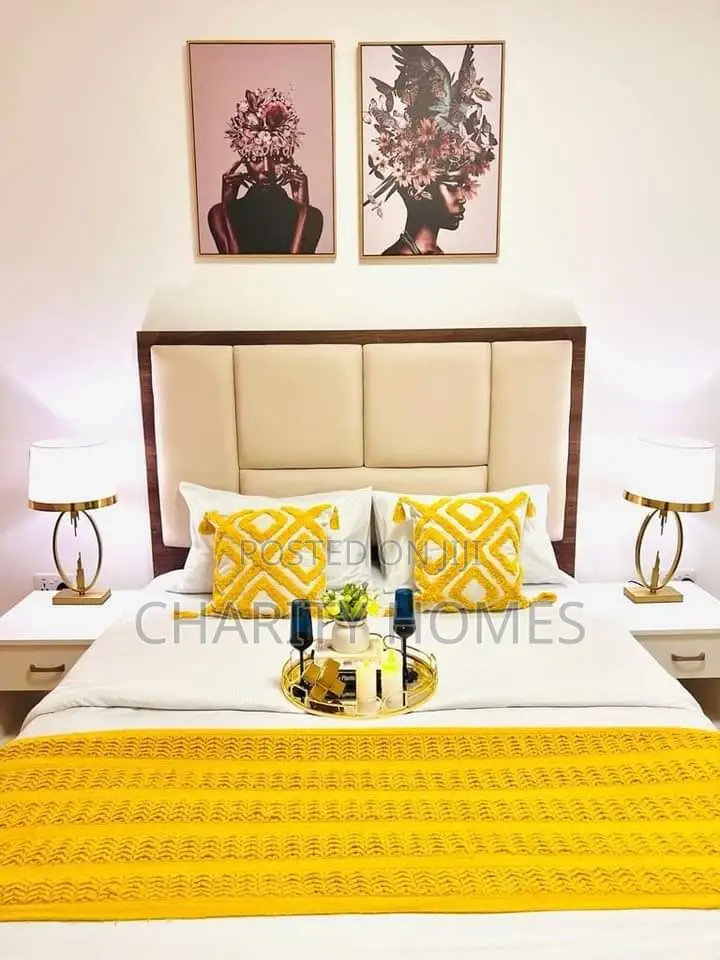 South B 2-Bedroom Airbnb - Ideal for Your Next Getaway in South B