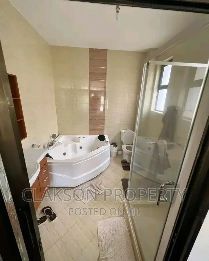 Lavington's Valley Arcade - Modern 2 Bedroom Apartment for Sale in Lavington