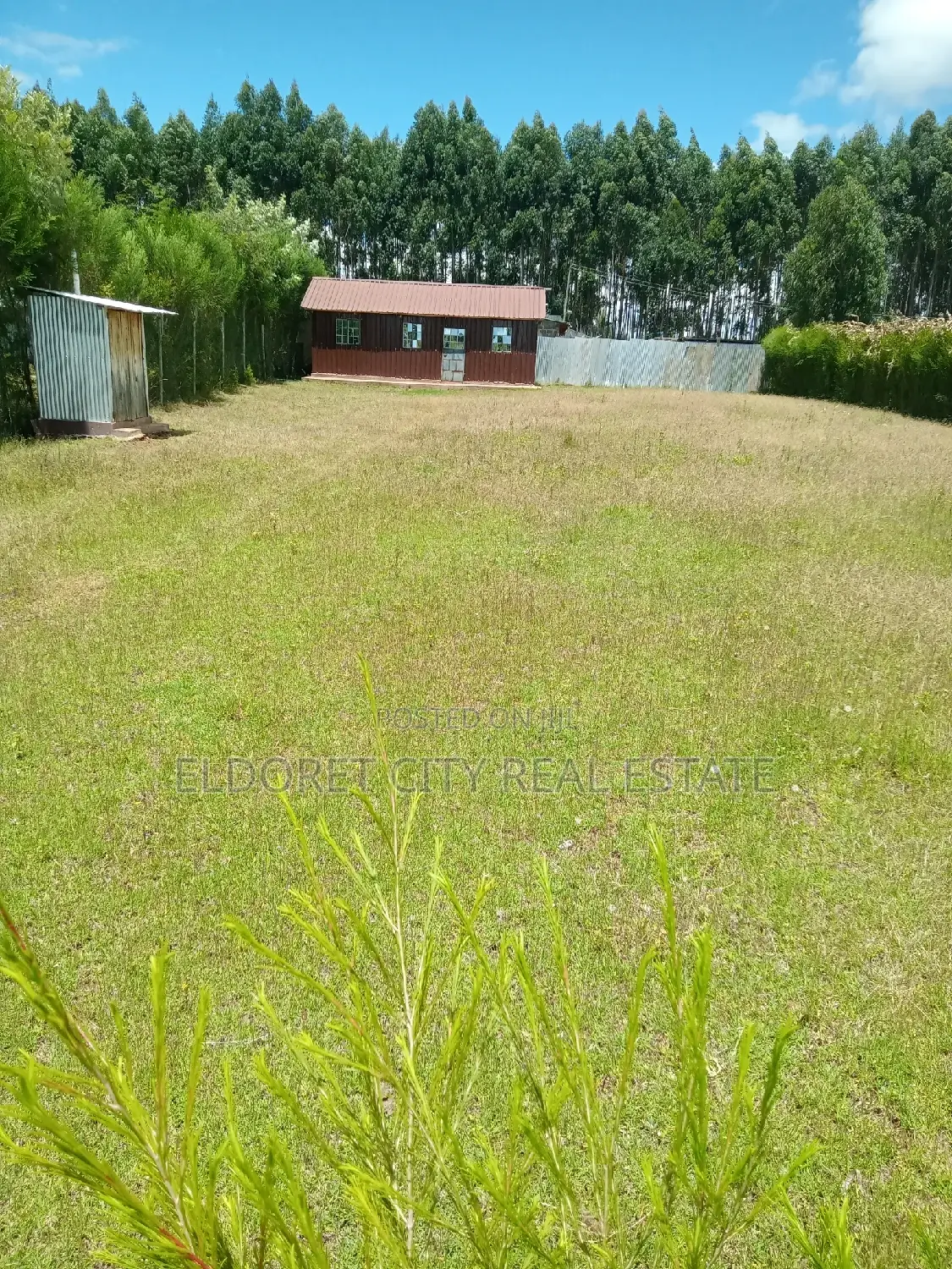 Title Deed Kiplombe Plot: 100m from Tarmac, 1/4 Acre Opportunity in Eldoret CBD