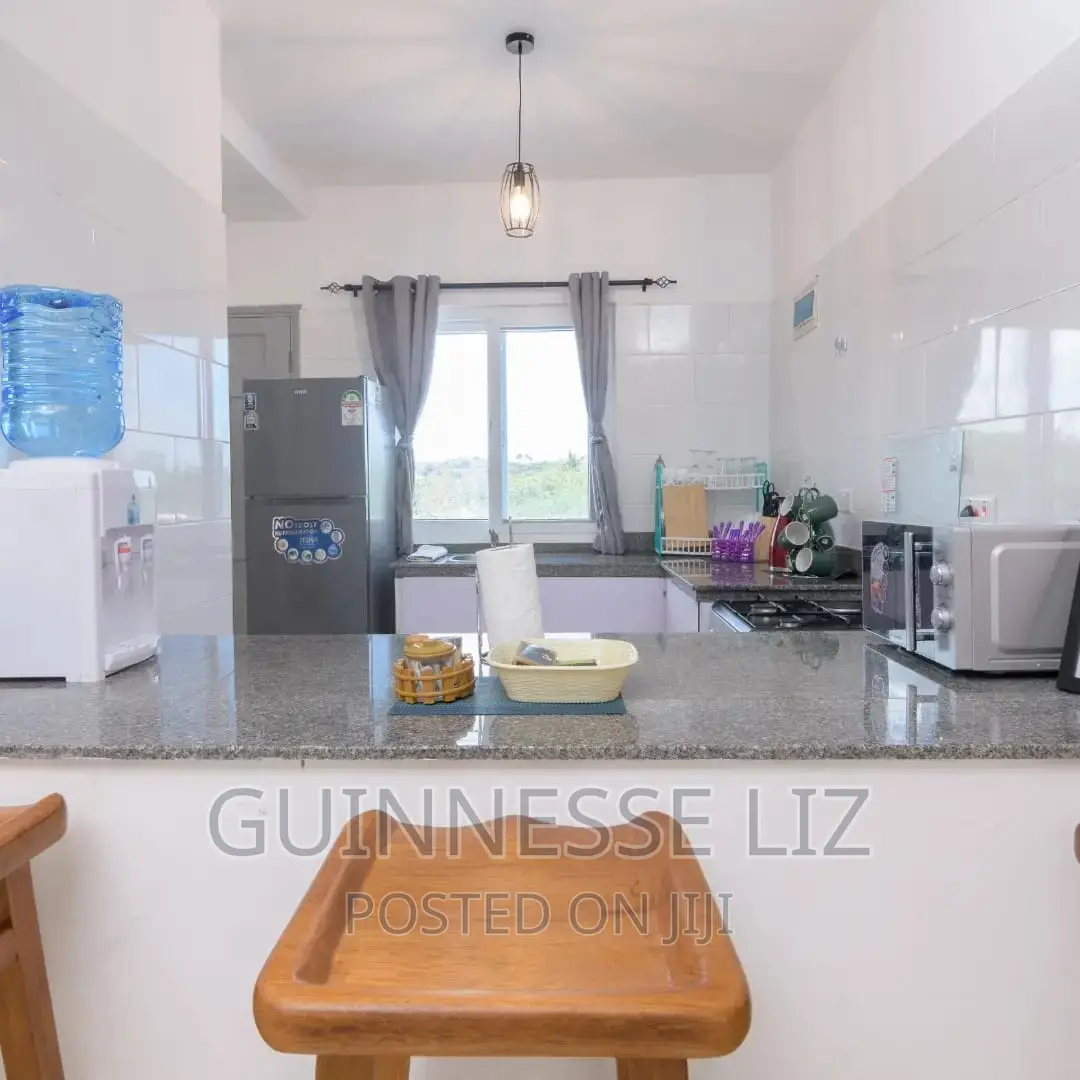 Luxury 2-Bedroom Malindi Getaway: Your Daily Staycation Paradise in Town Centre