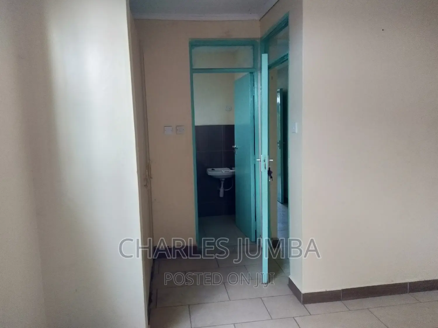Spacious 3-bedroom bungalow for sale in Baraka, Kisaju in Kisaju