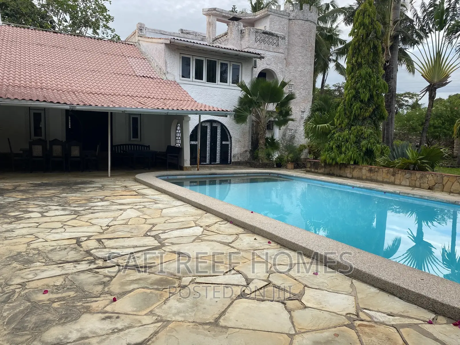 Nyali's Premier 5-bedroom Maisonette for Lease in Nyali