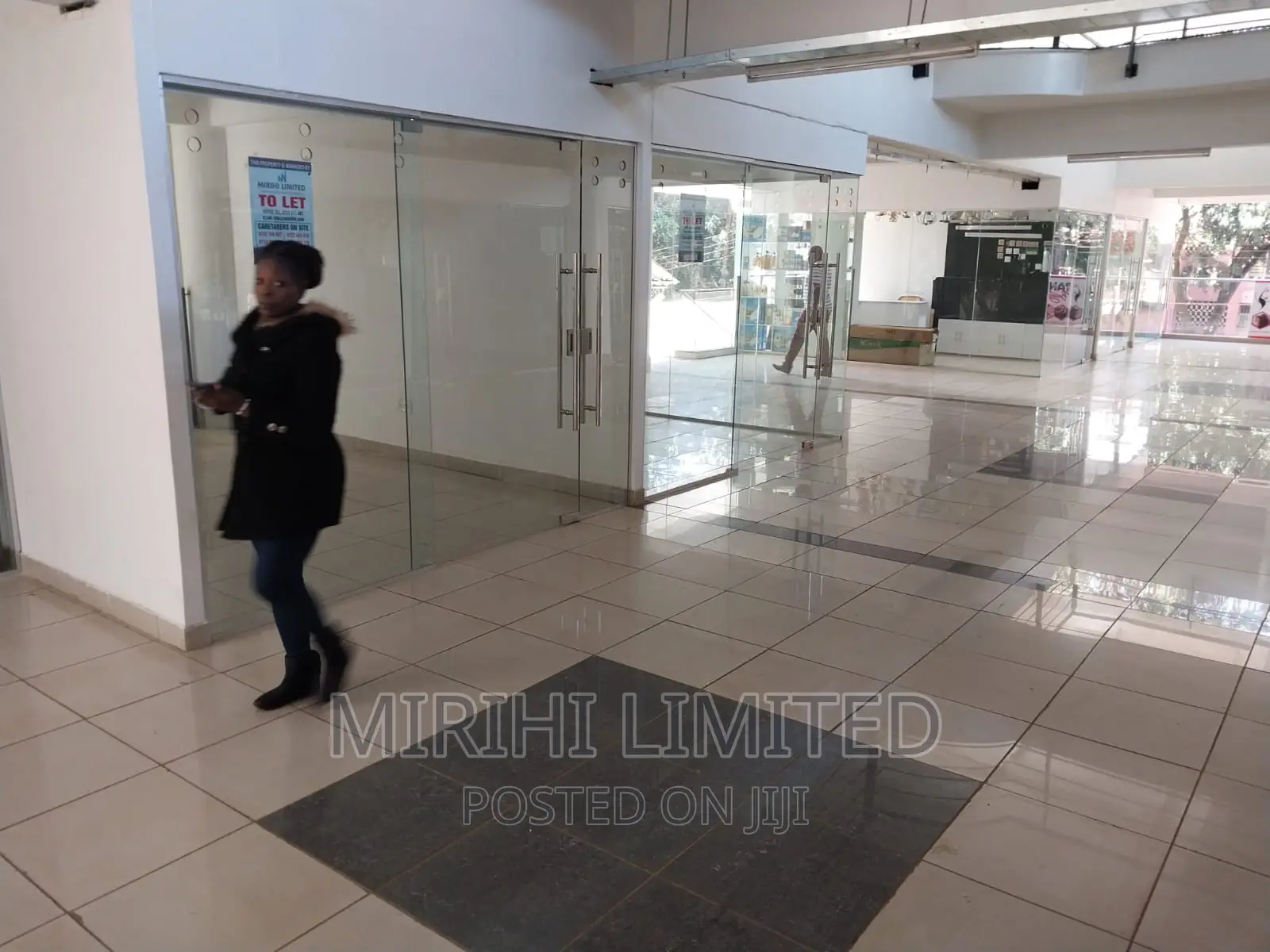 Find Your Perfect Retail Space at Diamond Plaza in Parklands/Highridge