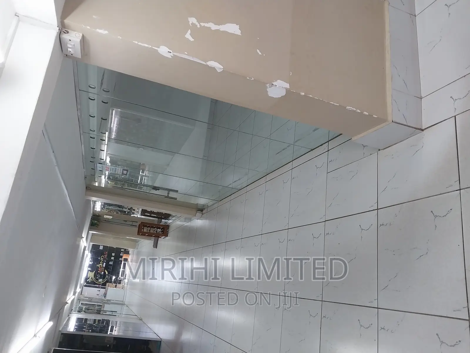 Find Your Perfect Retail Space at Diamond Plaza in Parklands/Highridge