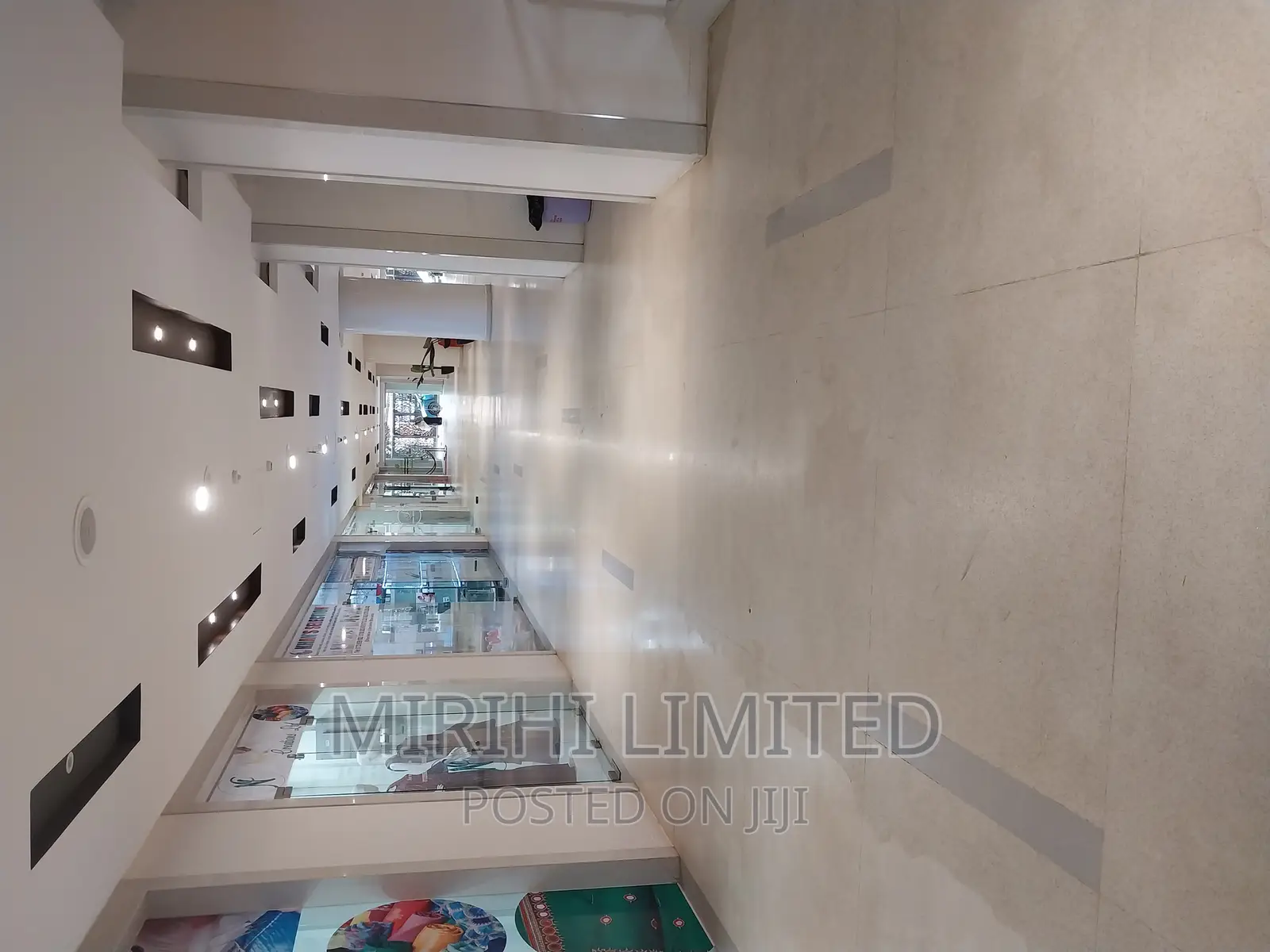 Find Your Perfect Retail Space at Diamond Plaza in Parklands/Highridge
