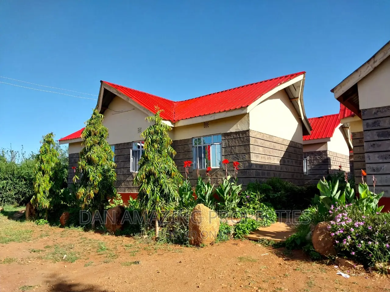 Hotel on 5 Acres Available for Sale in Matuu Town in Matuu