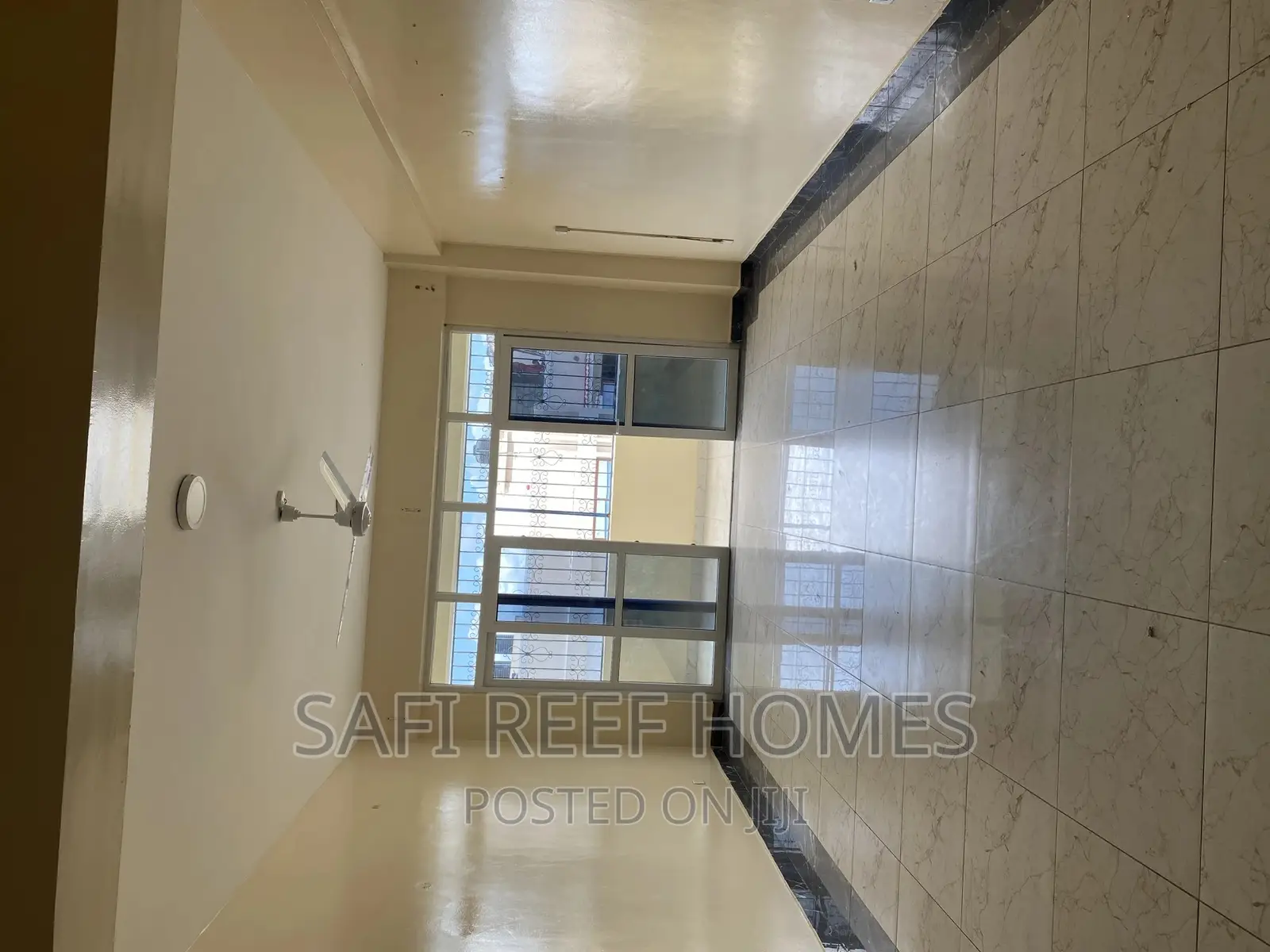 Tudor 3-Bedroom Apartment for Your Convenience in Tudor